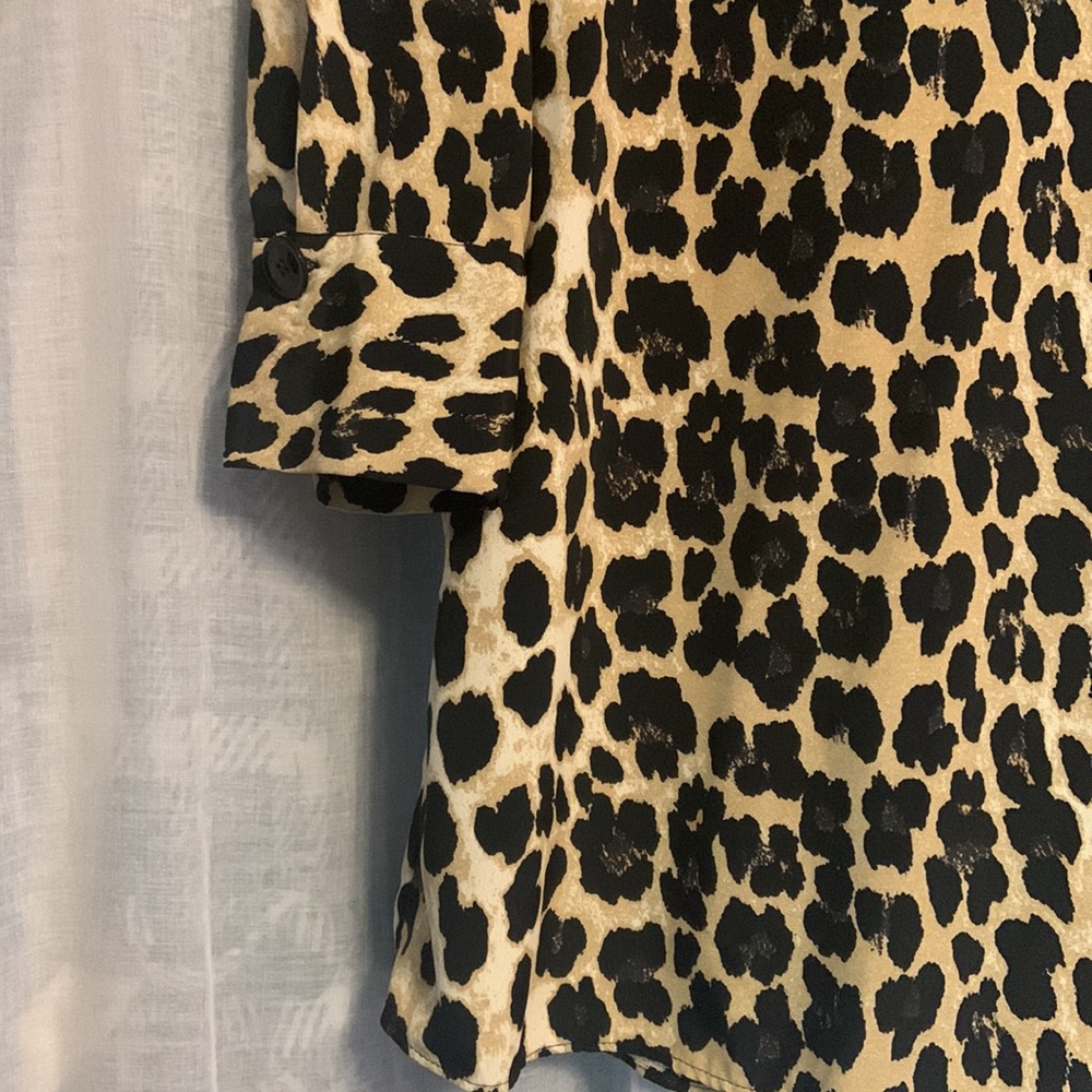 Collared cheetah print dress - Picture 3 of 4